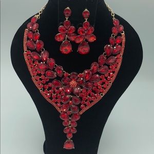 Red necklace set